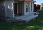 Hôtel Mas-Saintes-Puelles - Chalet tamaris bois-4