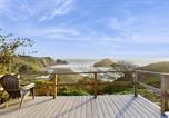 Location vacances Upper Lake - Greenwood Beach Cottage-3