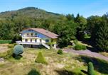 Location vacances Le Ménil - Gîte 15 Personnes Sauna et Jacuzzi-1