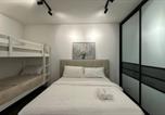 Location vacances George Town - Seaview Premium Duplex in Gurney with Wifi & Full Kitchen 12b-3