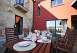 Location vacances Braga - Lovely Esposende Villa 4 Bedrooms Villa Cocola Ping Pong Table-4