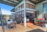 Location vacances Normanville - Large Villa, overlooking lagoon close to the pool.-4