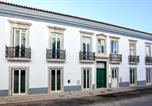 Location vacances  Faro  - Green & Gorgeous - 3 bedroom Getaway in the Heart-2