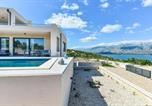 Location vacances Posedarje - Villa Zariva with pool and panoramic mountain and-3