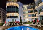 Hôtel Несебър - Favorit Aparthotel-1