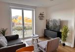 Location vacances Birmingham - Cozy one bedroom with a Big Balcony and parking-1