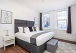 Location vacances Southend-on-Sea - Stylish & Modern Home by the Sea Near Three Shells-1