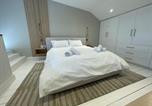 Location vacances  The Neighbourgoods Market - Stylish house in quiet neighbourhood-3