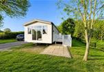 Location vacances Clacton-on-Sea - Modern 6 Berth Caravan With Decking To The Side At Valley Farm Ref 46946sb-1