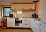 Location vacances Tenneville - Quiet chalet with panoramic view and fenced garden-4