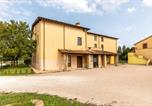Location vacances Umbertide - 1 Bedroom Awesome Apartment In Montone-2