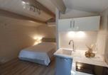 Location vacances Cogolin - Chalet cosy avec terrasse & hamac, calme, proche plage, parking-3
