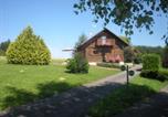 Location vacances Bellefontaine - Chalet confort en montagne, près des thermes et circuits de rando, idéal pour famille - Fr-1-589-135-1
