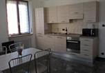 Location vacances Monforte d'Alba - Casa Nebieu in edificio indipendente nel centro di Monforte-1