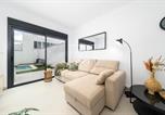 Location vacances  Alicante - Perla de Pilar - Private pool and rooftop near Beach - by Oyoostays-3