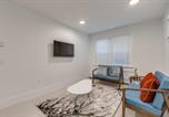 Location vacances Squamish - Spacious Apartment Fully Equipped in Prime Location-2