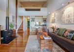 Hôtel Montville - Taman Sari Sunshine Coast Romantic Pet-Friendly Hinterland Retreat-2