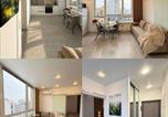 Hôtel Ukraine - Nyvky Like Home - Файна Таун - Сучасна квартира з сезонним басейном кв 26-2