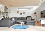 Location vacances Dronningmølle - Three-Bedroom Holiday Home In Dronningmolle-3