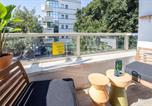 Location vacances  Israël - Stylish 3br Apt w Balcony 5 min Walk from Beach-1