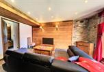 Location vacances Fontcouverte-la-Toussuire - Résidence Le Chardon Bleu - Appartement Dans Chalet 3 Chambres Mae-9081-1