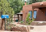 Location vacances Santa Fe - Fabulous Historic Adobe Home Close to Canyon Road-2