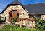 Location vacances Calvinet - Gite Le Ginestou-1