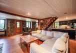 Location vacances Saint-Tite-des-Caps - La Maison Renaud 1813 - 5 chambres - 12 personnes-2