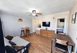 Location vacances Freeport - Beach across the street Pet Friendly Sleeps 3-2