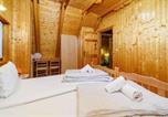 Location vacances  klek - Holiday Homes with Pool in Breze 54922-3