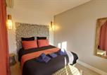 Location vacances Saintes - Appart' Nature L'Escale - Saintes - Calme, Piscine, Parking, Terrasse-3
