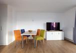 Location vacances Plau am See - 4 Zimmer Maisonette 3 Balkone Haus 6 A6 Nr 43-4