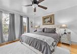 Location vacances Fredericksburg - Orchard Grove - Pool Fire Pit & Walk to Main St-2