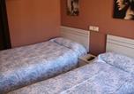 Location vacances Tudela - Hostal Burgales-1