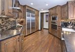 Location vacances Avon - Contemporary 3 Bedroom Ski In, Ski Out Condo In The Heart Of Beaver Creek Village-1