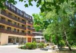 Hôtel Hautes-Pyrénées - Garden & City Capvern-les-Bains-4