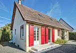 Location vacances Pays de Coutances - Awesome Home In Anneville Sur Mer With 2 Bedrooms And Wifi-1