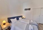 Location vacances Beausoleil - Villa Brigitte Monaco Parking et Terasse-3