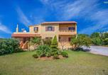 Location vacances Kastelli-Kissamos - Exclusive Crete Villa Villa Alexia 4 Bedrooms Large Lawned Gardens-1