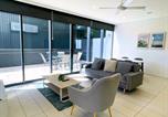 Location vacances Brisbane - Spacious 2 Bedroom Apartment with Parking-1