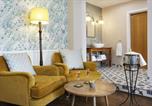 Hôtel Royaume-Uni - The Old New Inn-3