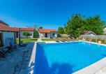 Location vacances Pojezerje - Ranc Vitina-1