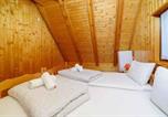 Location vacances  klek - Holiday Homes with Pool in Breze 54922-4