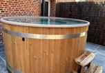 Location vacances Nord-Pas-de-Calais - Gites La Pommeraie Maresches-1