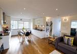 Location vacances Windsor - Riverwalk Apartment North-3