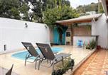 Location vacances São Sebastião - Casa aconchegante com piscina em São Sebastião-1