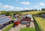 Location vacances  Danemark - Nice Home In Esbjerg V With Wifi-1