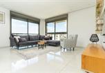 Location vacances  Israël - Luxury 3 Bedrooms apartment in Baka-4