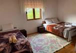 Location vacances  Nakolec - Prespa`s Balcony Guesthouse-3