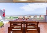 Location vacances Vélez-Málaga - A&N Sunny Penthouse with Terrace & Pool Torre del Mar-1